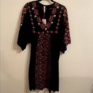 RAGA Dress . NEW with tags . Size M